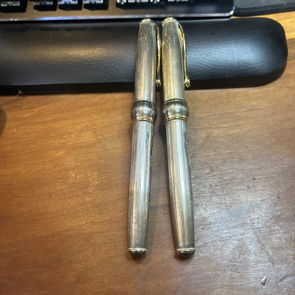 Juego de fuente y bolígrafo Grifos Alius Ex Alio Mo Foto 3 de 4