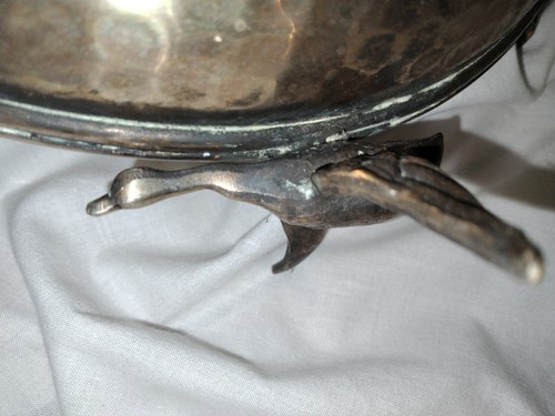 Antique Silver Bowl Gold Wreath Handle with Twisted Edges and Swans for Feet - Picture 4 of 8
