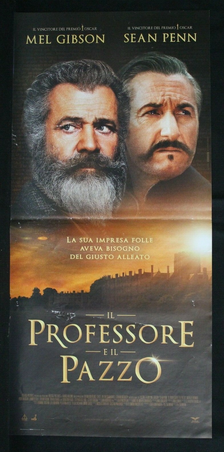 Locandina originale film Il professore e il pazzo (2019) - Regia di Farhad Safinia