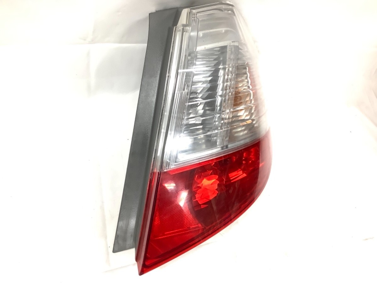09-13 Honda Fit Right Rear Tail Light Signal Turn Brake Lamp Lens