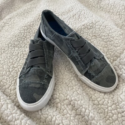 Blowfish Women's Casual Shoes Coyote Malibu Zipper Detail