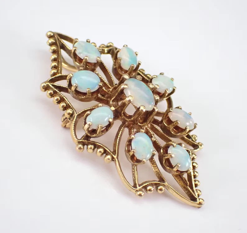 Подлинная антикварная винтажная брошь на булавке из огненного опала овальной огранки 14 карат с покрытием из желтого золота 3 карата - Изображение 2 из 4