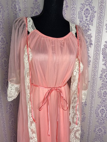 Ensemble robe de nuit vintage Jenelle of California Peignoir mousseline rose vif S - Photo 2/10