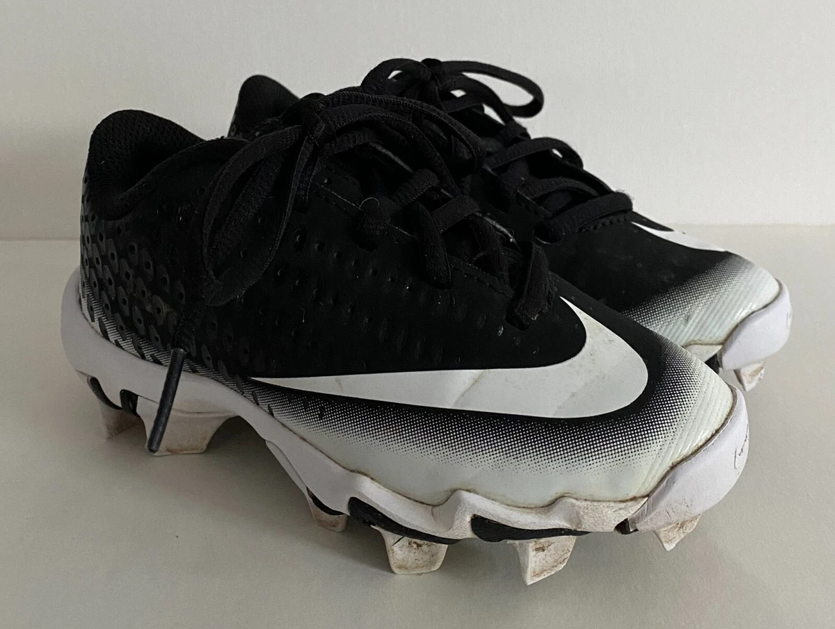 Boys size 2 baseball cheap cleats