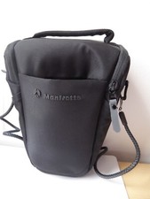 Manfrotto MB MA3-H-M Camera Case Holster Black Rain Cover - Excellent Condition