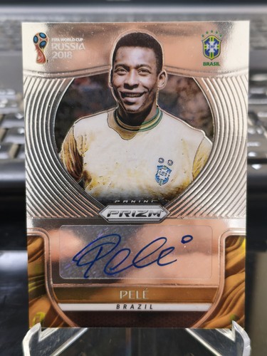 Pele [Prizm] #S-P card from 2018 Panini Prizm World Cup Signatures