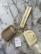 Lululemon Dual Pouch Wristlet Wallet, beige and off-white. 🤎🤍