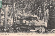 47 ESTILLAC PRES D AGEN TOMBEAU DE MONTLUC