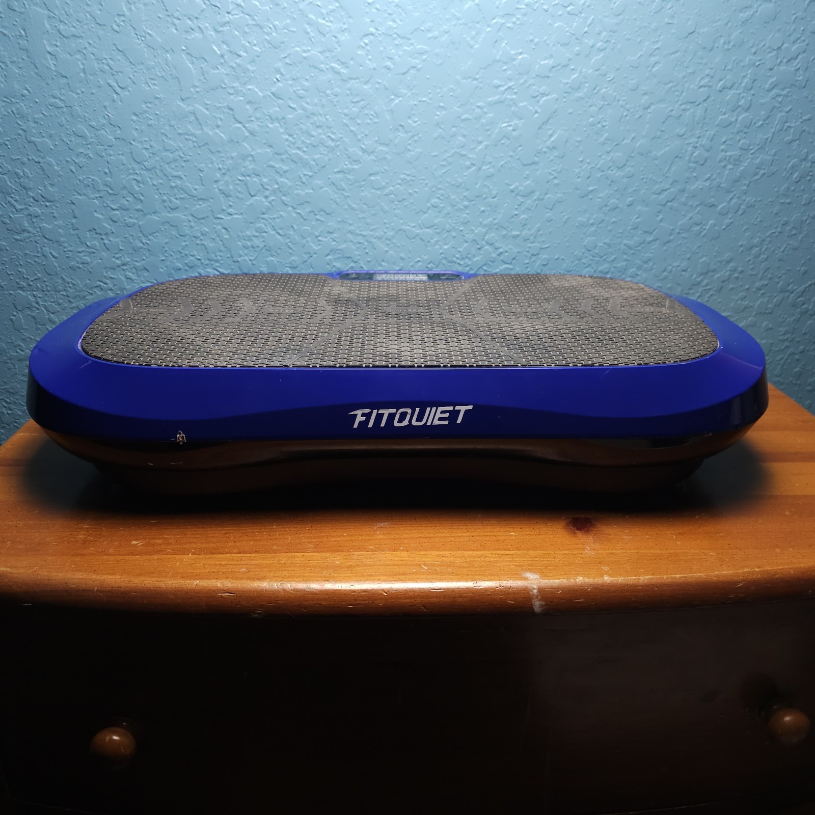FitQuiet Vibration pad w/ Resistance Bands