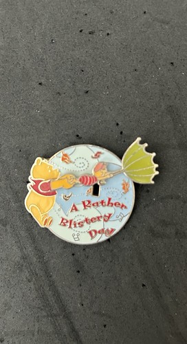 Spilla Disney Magici Momenti Musicali #50 Un Giorno Piuttosto Blistery Pooh Piglet Errore - Foto 2 di 5