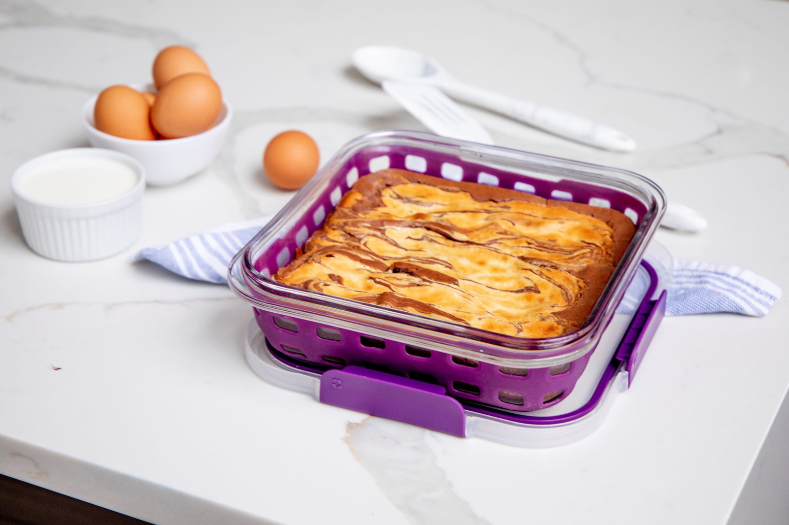 Ello Glass 2 Qt 8x8 Plum Purple Duraglass Baking Dish Oven Safe