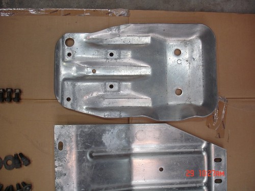 1988-1994 GMC Chevy C/K Truck, Suburban OEM 4WD ALUMINUM SKID PLATE SET - Picture 4 of 13