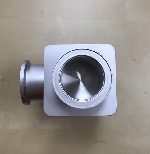 Varian L6281-303 KF40 Angle Vacuum Valve - Picture 3 of 6