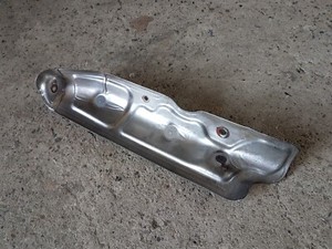 BMW 1er F20 F21 3er F30 F31 LCI B47 Hitzeschutzblech Abgaskrümmer 8513648