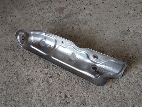 BMW 1er F20 F21 3er F30 F31 LCI B47 Hitzeschutzblech Abgaskrümmer 8513648