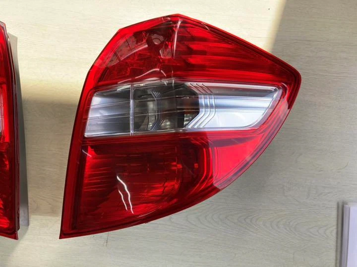 Juego de luces traseras derecho izquierdo genuino Honda Fit Ge6 Jazz 2009-2014 OEM JDM Foto 4 de 4