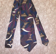 Mens Vintage Tie Necktie Policy Geometric Design Burgundy blue beige 60" x 3.75"