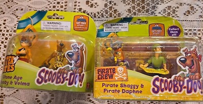 Scooby Doo Pirate Shaggy & Daphne & Scooby Doo Stone Age Scooby & Velma - New