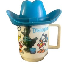 Deka Walt Disney World Donald Duck & family cowboy hat mug, plastic, made in USA