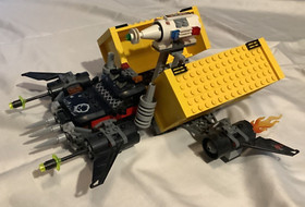 Lego Space Police 5972 Space Truck Getaway Mostly Complete Missing 1 Minifigure