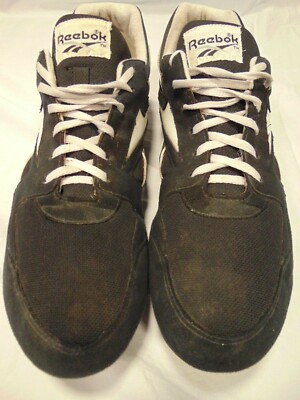 Vintage Mens Black/White Reebok Track Cleats Spikes Shoes Size 13 EUC 