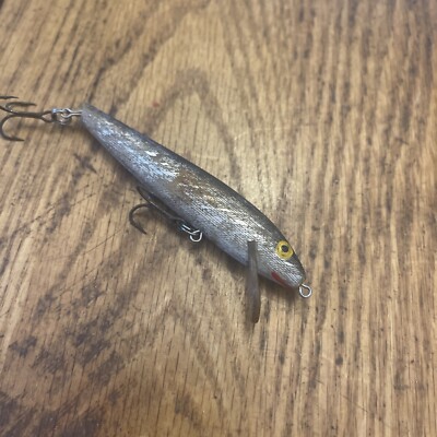 10) Rebel Floater Minnow 3.5 Jerkbait Crankbait Fishing