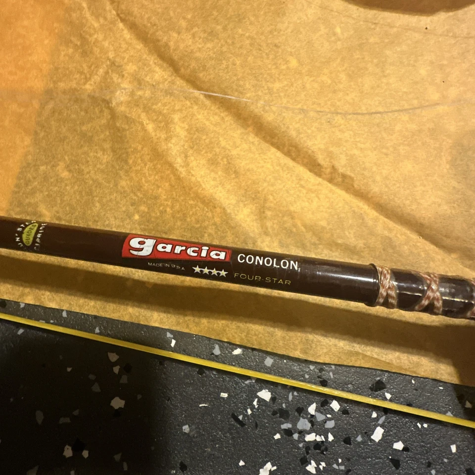 Lote de tres bastones combinados de varilla y carrete de colección Garcia, Mohawk, Zebco Foto 2 de 4