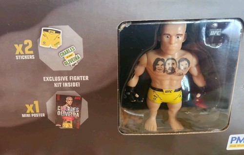 UFC Octagon Fighters Display Case & 7 SEALED Blind Pack Figure MMA + Charles Fig - Picture 2 of 17