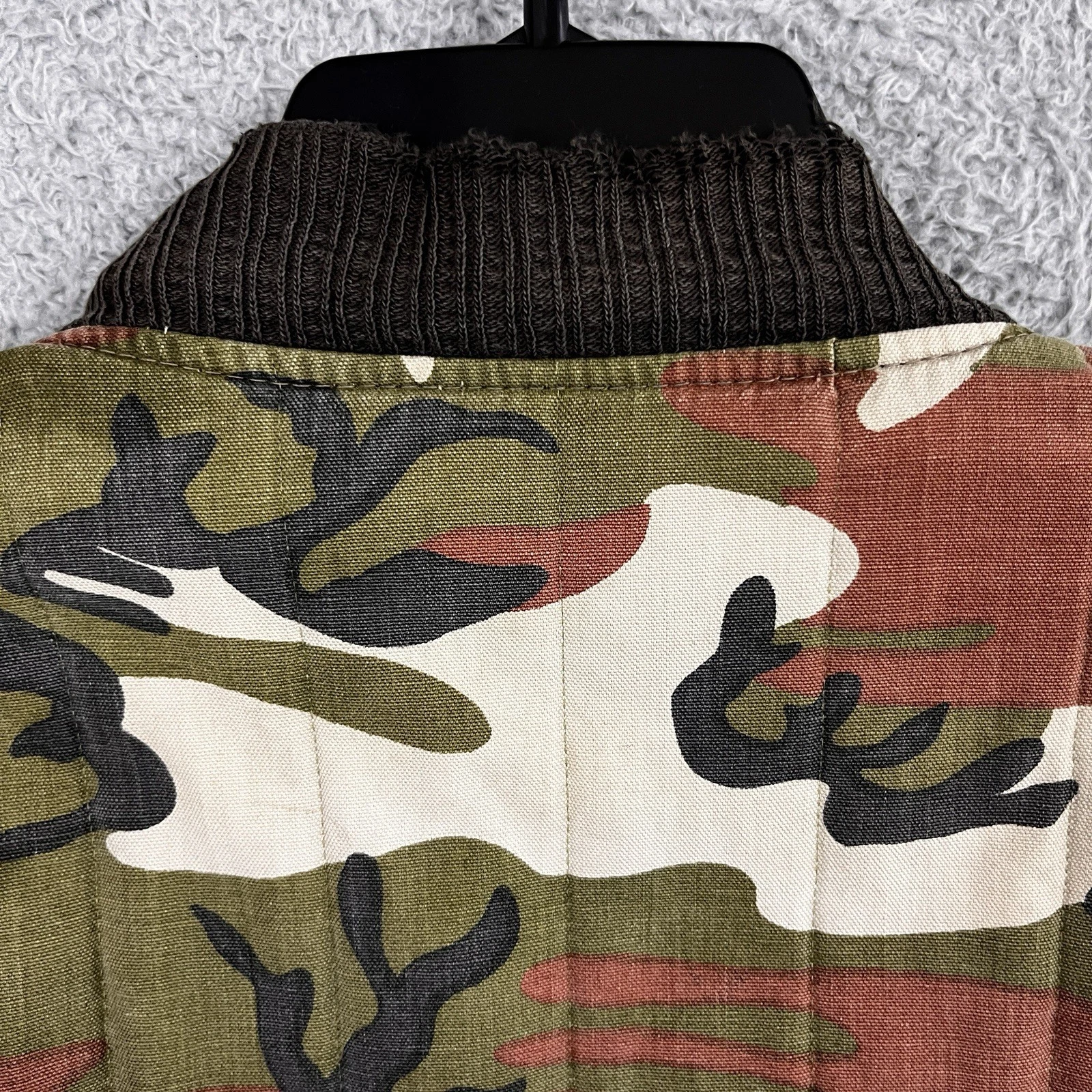VTG Woodland Camo Quilted Work Jacket Hunting Streetwear Thrashed *Broken Zipper - product detail image 14