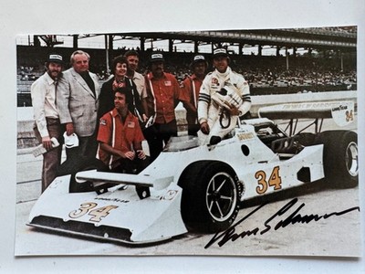 Vern Schuppan    - Formel 1  - original Autogramm - Größe 17 x 12  cm