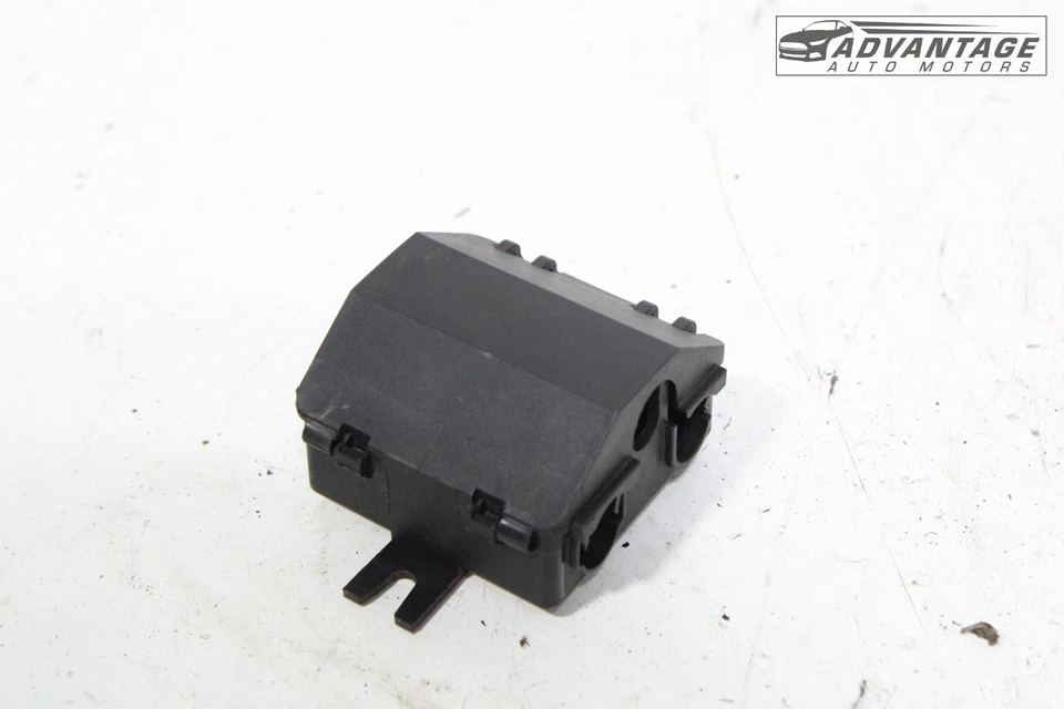 17-19 BMW 330I XDRIVE F30 CABLE TRASERO IZQUIERDO O DERECHO ENCHUFE CONEXIÓN SOPORTE OEM Foto 2 de 4