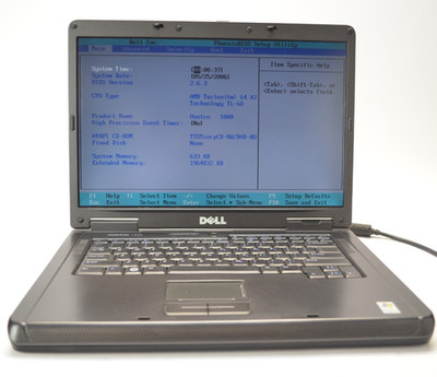 Dell Vostro 1000 15.6'' Laptop AMD Turion 64 X2 1.6GHz 2GB RAM No HDD/OS