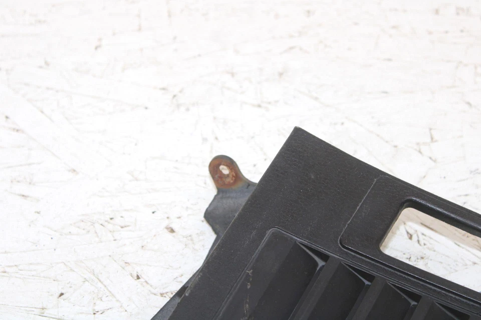 Yamaha Phazer 1986 OEM persiana lateral derecha 8X9-77132-00-00 SY124 Foto 2 de 4