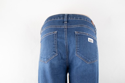 Paige Verdugo Crop (29 x 24) Damen-Denim-Jeans mittelwascht - Bild 5 von 10