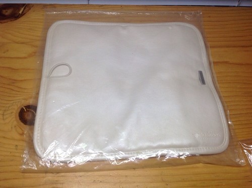 SMASHBOX WHITE SET OF 6 BRUSHES +WHITE LEATHER FAUX ROLL HOLDS 6 BRUSHES! - Picture 9 of 10