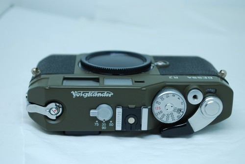 PREISSTURZ "Excellent" Voigtländer Bessa-R2 Olive 35mm Rangefinder Film Camera - Bild 3 von 15