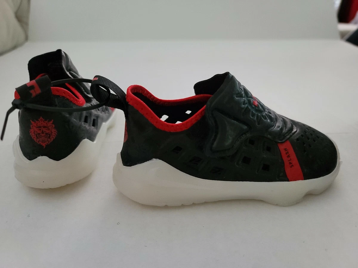 lebron splash shoes