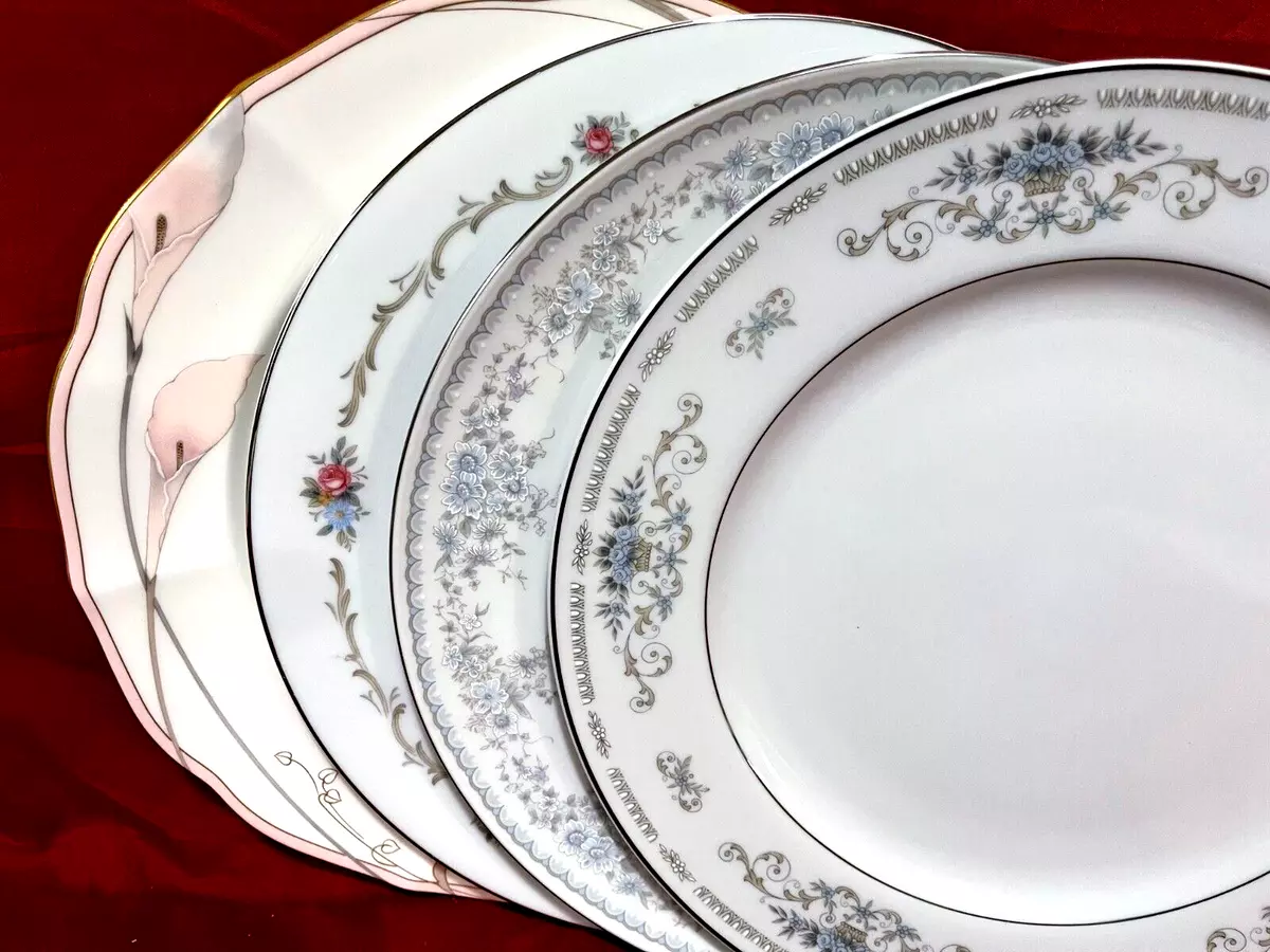 Mismatched China Floral Vintage Set Of 4 Dinner Plates For