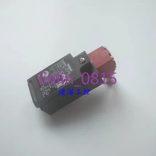 1Pcs New Omron safety door switch D4NH-2CAS