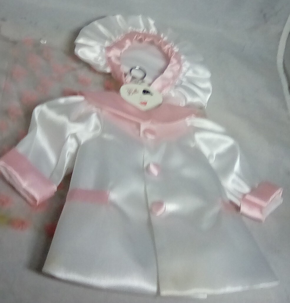 Beautiful￼ Adora Belle doll Dress and Hat by Marie Osmond for 15&rdquo; Doll 