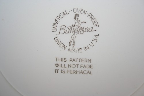 Universal Potteries Ballerina 9.875" Dinner Plate Stemmed Pink Rose Permacal USA - Picture 7 of 8
