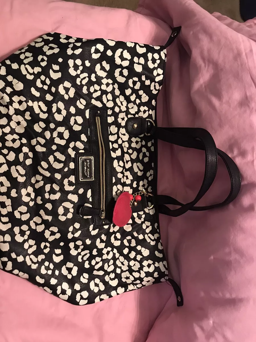 Betsey sales bags online