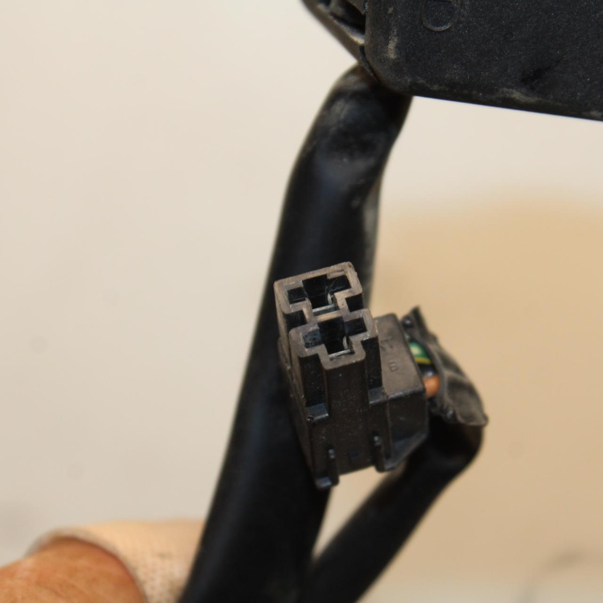 21 KAWASAKI NINJA ZX6R RIGHT CLIP ON HANDLE KILL OFF START SWITCH