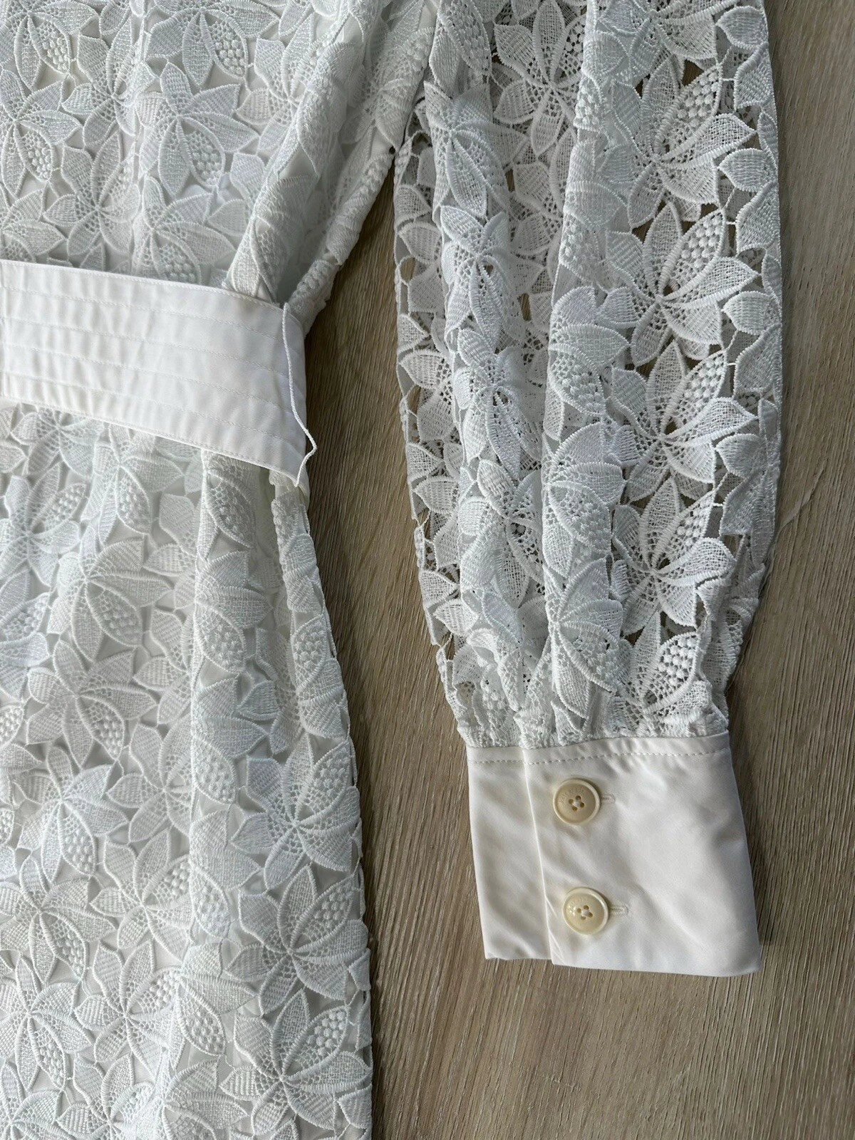 Abito donna Kate Spade bianco 6 occhielli floreali svasato manica lunga cintura colletto