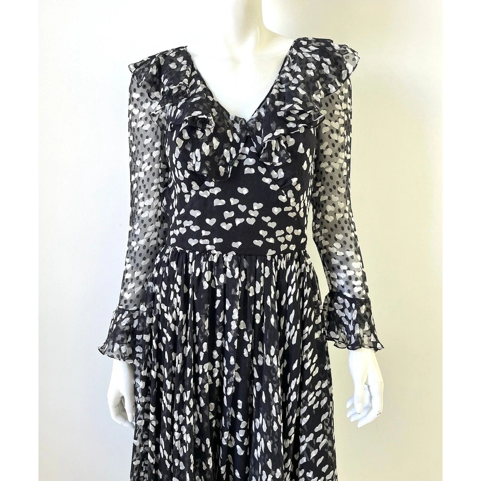 Vestido años 70 / Vestido Adele Simpson estampado corazón años 70 / Pequeño Foto 2 de 4