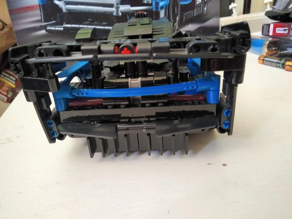 LEGO Technic 42123 McLaren Senna GTR, foto 3 de 5