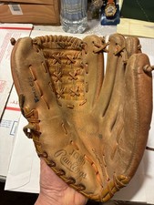 VINTAGE BROOKS ROBINSON RHT RAWLINGS BASEBALL GLOVE #JG89, EX, READ!