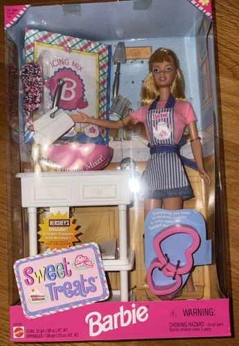 1998 Sweet Treats Barbie Kitchen Set Mattel Vintage #20780 W/accessories NRFB