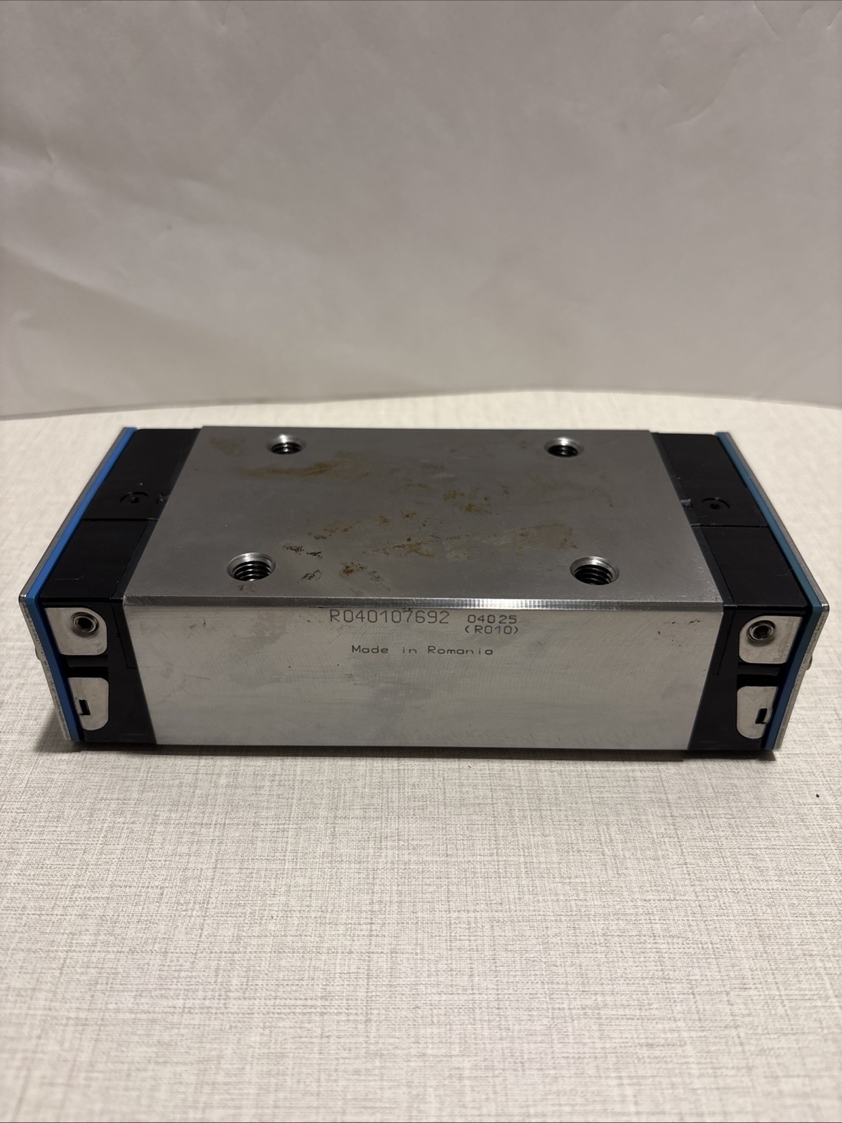 Bosch Rexroth R040107692 Linear Guide Runner Block Bearing Made Romania NOS