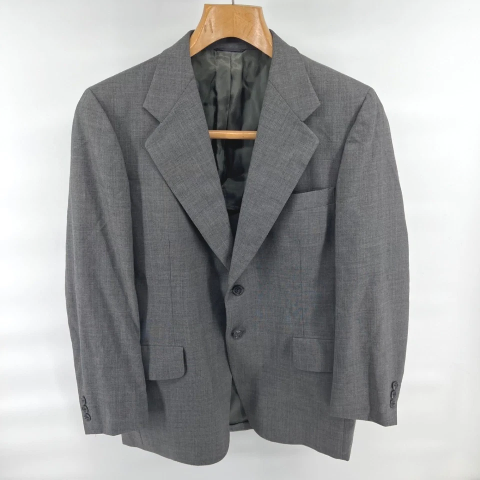 Vintage Abercrombie & Fitch Gray Wool Blazer 42R Made in USA Union Woolmark 70s - Image 2 of 4